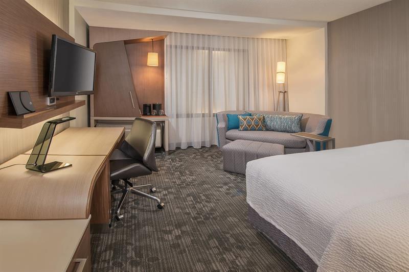 Courtyard By Marriott Tampa Northwest/Veterans Expressway Hotel West Chase Buitenkant foto