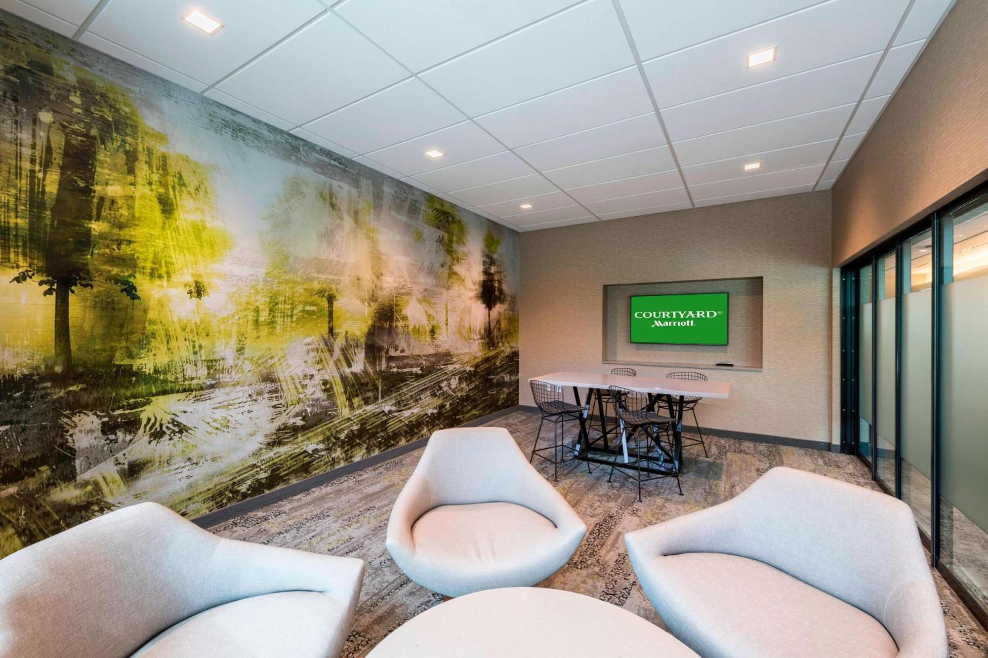 Courtyard By Marriott Tampa Northwest/Veterans Expressway Hotel West Chase Buitenkant foto